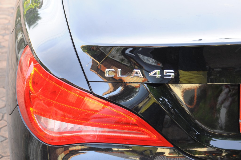 Mercedes-Benz CLA 45 AMG (16)