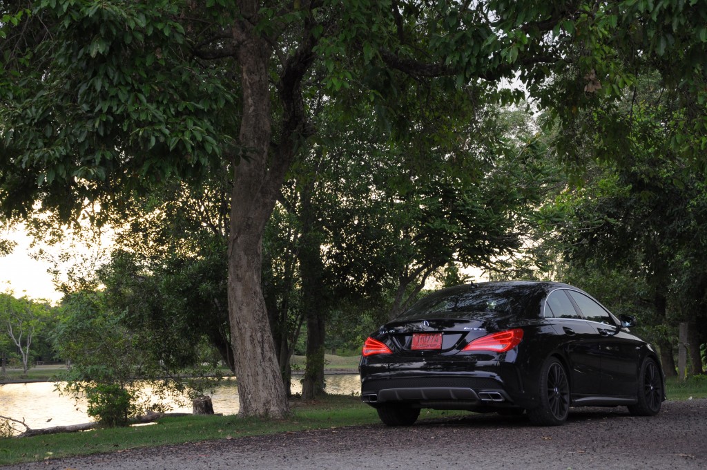 Mercedes-Benz CLA 45 AMG (9)