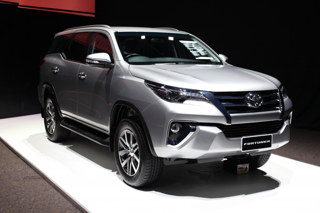 2015 All New Toyata Fortuner (79)