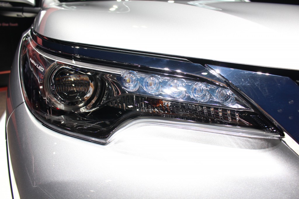 2015 All New Toyata Fortuner (80)