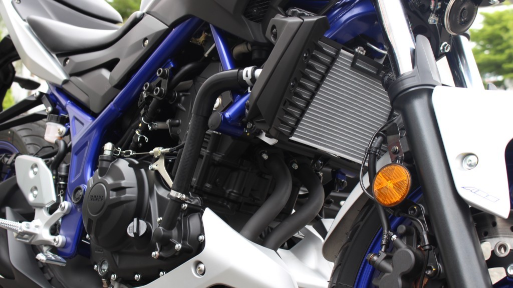 2015 Yamaha MT-03 (9)