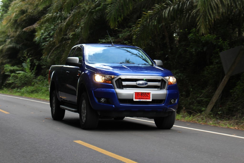 2015 Ford Ranger Open cab 2.2L Hi-Rider Mid Power MT (24)