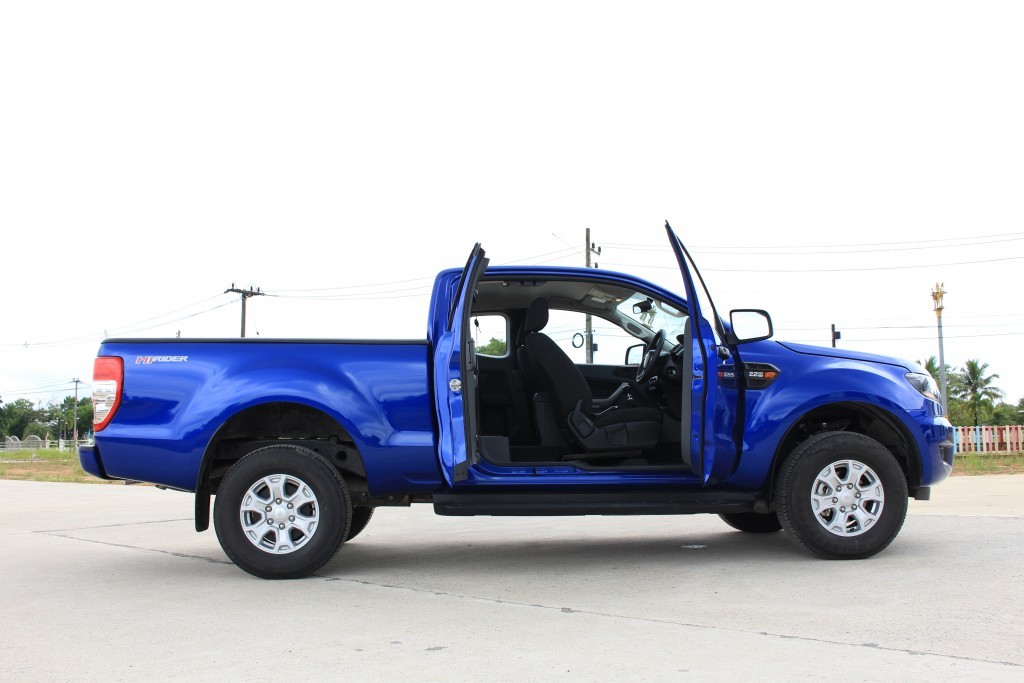 2015 Ford Ranger Open cab 2.2L Hi-Rider Mid Power MT (6)