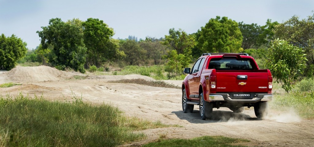 2017 Chevrolet Colorado High Country_dynamic 3