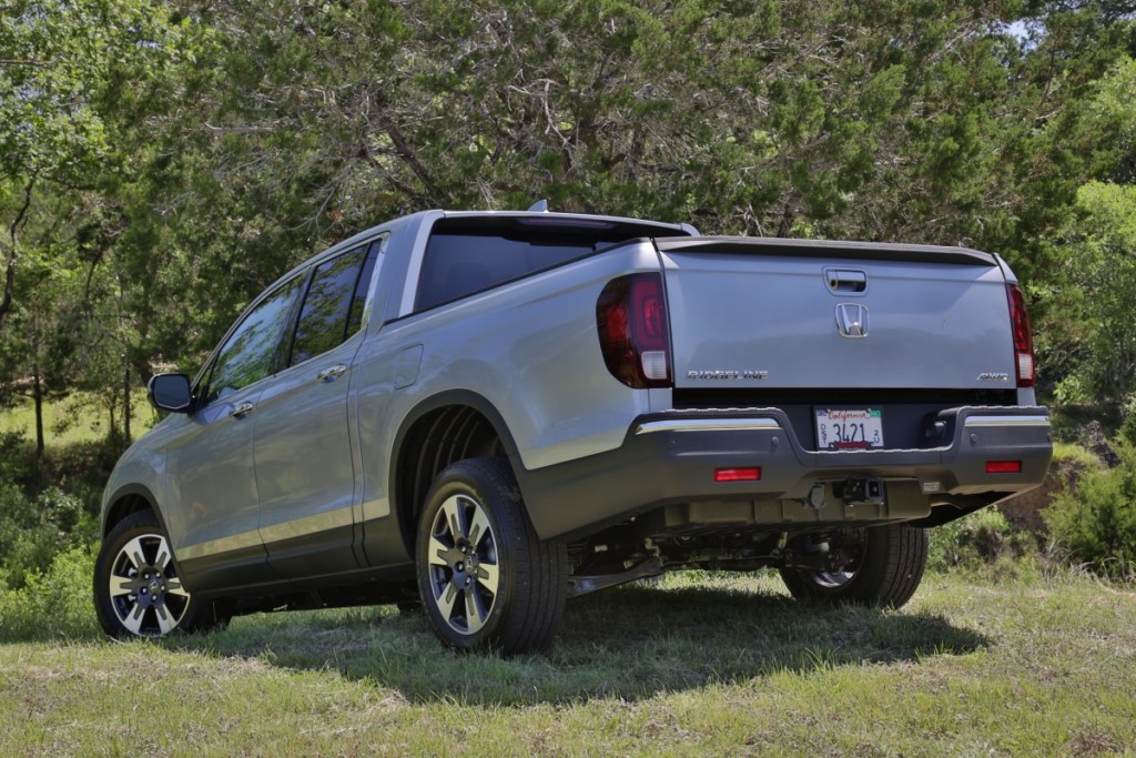 2017 Honda Ridgeline (3)