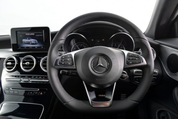 c-300-cabriolet-interior-6