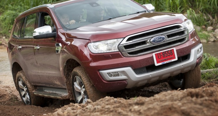Ford Everest drive 015
