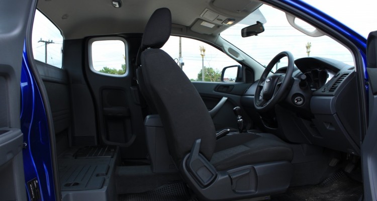 2015 Ford Ranger Open cab 2.2L Hi-Rider Mid Power MT (11)