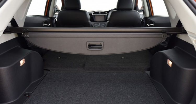 2016 MG GS interior  driveautoblog Testdrive (38)