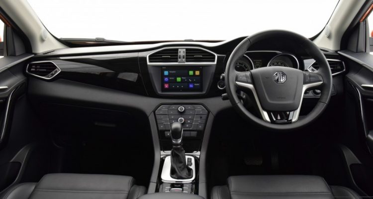 2016 MG GS interior  driveautoblog Testdrive (5)